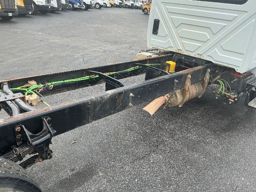 Cab and Chassis Truck-Light and Medium Duty Trucks-International-2020-MV607-Poplar Bluff-MO-31,402\n\t\tmiles-$ 52,750 - Image 12