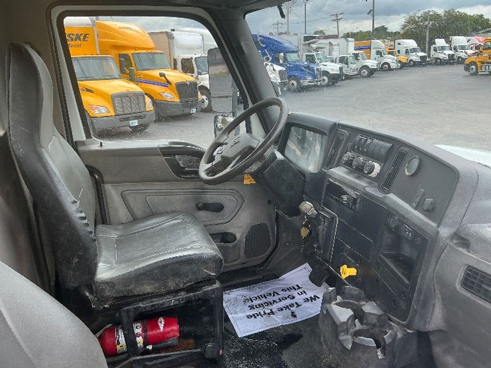 Cab and Chassis Truck-Light and Medium Duty Trucks-International-2020-MV607-Poplar Bluff-MO-31,402\n\t\tmiles-$ 52,750 - Image 20