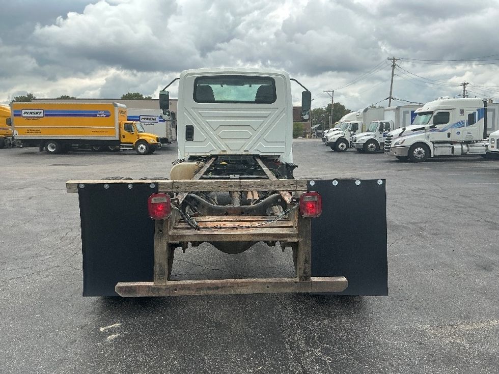 Cab and Chassis Truck-Light and Medium Duty Trucks-International-2020-MV607-Poplar Bluff-MO-31,402\n\t\tmiles-$ 52,750 - Image 7