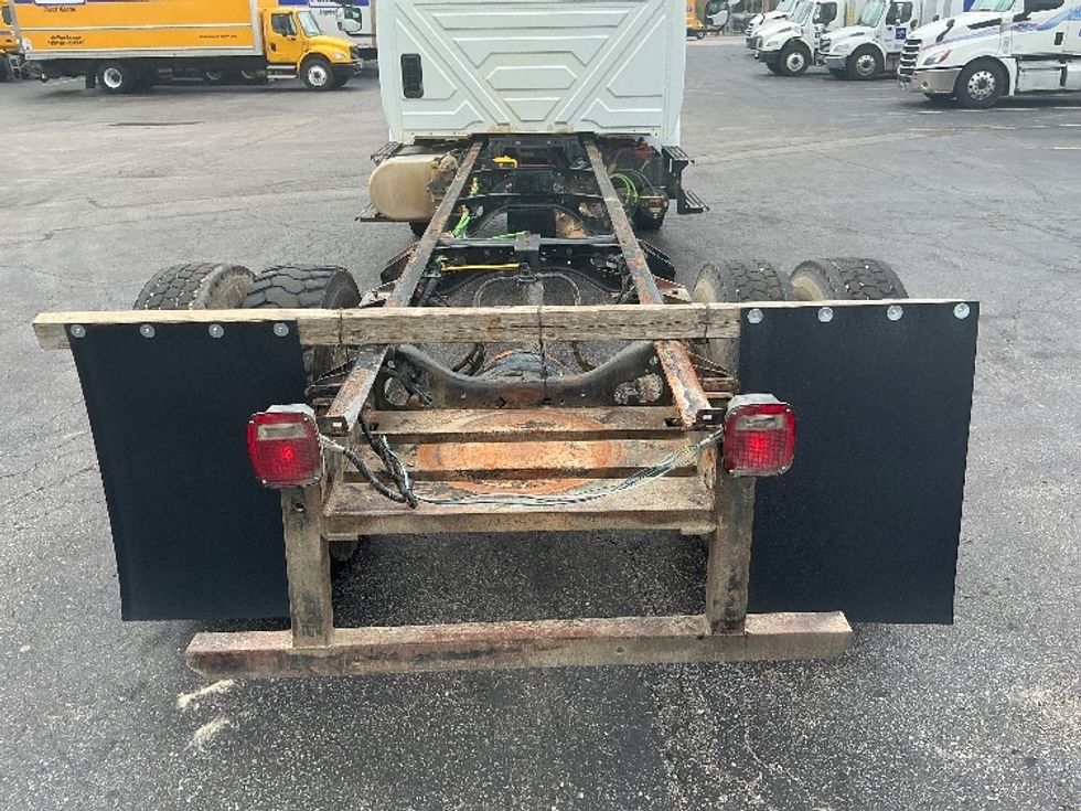 Cab and Chassis Truck-Light and Medium Duty Trucks-International-2020-MV607-Poplar Bluff-MO-31,402\n\t\tmiles-$ 52,750 - Image 8