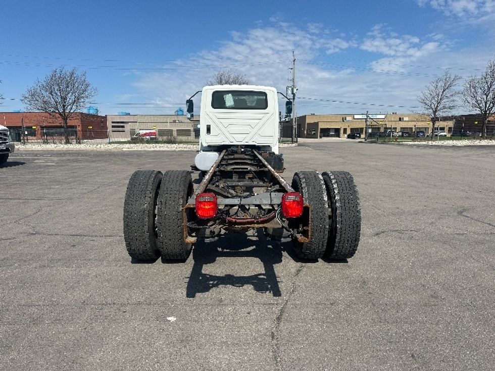 Cab and Chassis Truck-Light and Medium Duty Trucks-International-2020-MV607-Scarborough-ON-255,000\n\t\tkm-$ 45,500 - Image 7