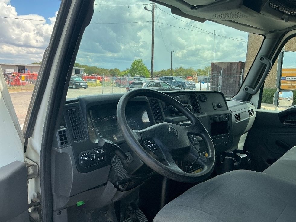 Cab and Chassis Truck-Light and Medium Duty Trucks-International-2020-MV607-Waco-TX-177,306\n\t\tmiles-$ 40,250 - Image 13