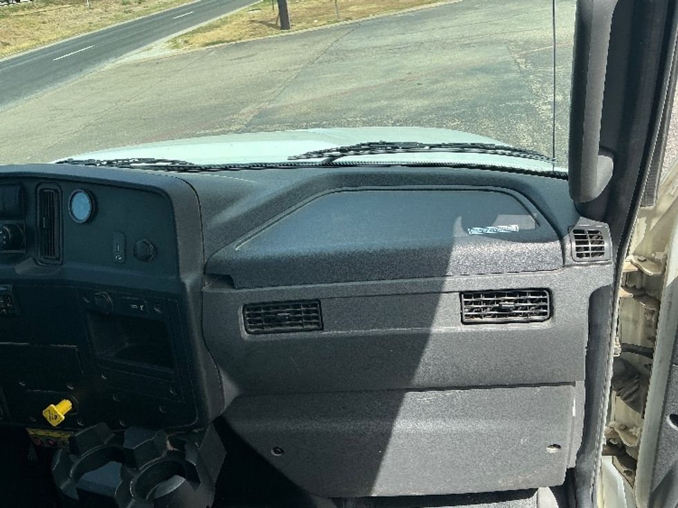 Cab and Chassis Truck-Light and Medium Duty Trucks-International-2020-MV607-Waco-TX-177,306\n\t\tmiles-$ 40,250 - Image 17
