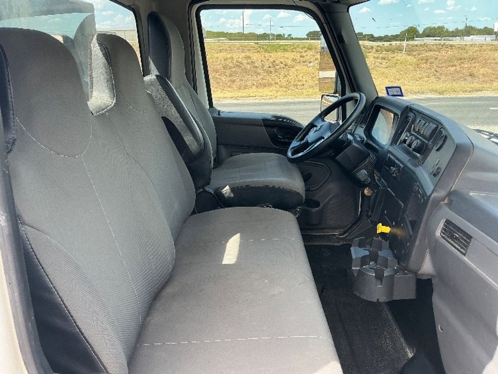 Cab and Chassis Truck-Light and Medium Duty Trucks-International-2020-MV607-Waco-TX-177,306\n\t\tmiles-$ 40,250 - Image 18