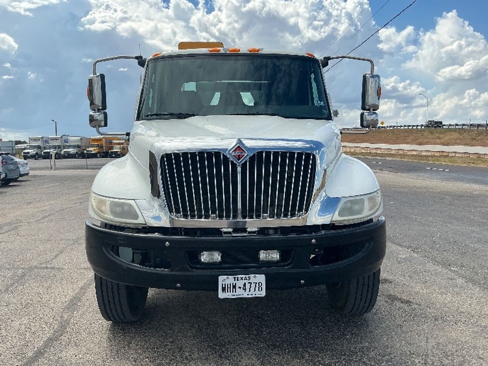 Cab and Chassis Truck-Light and Medium Duty Trucks-International-2020-MV607-Waco-TX-177,306\n\t\tmiles-$ 40,250 - Image 2