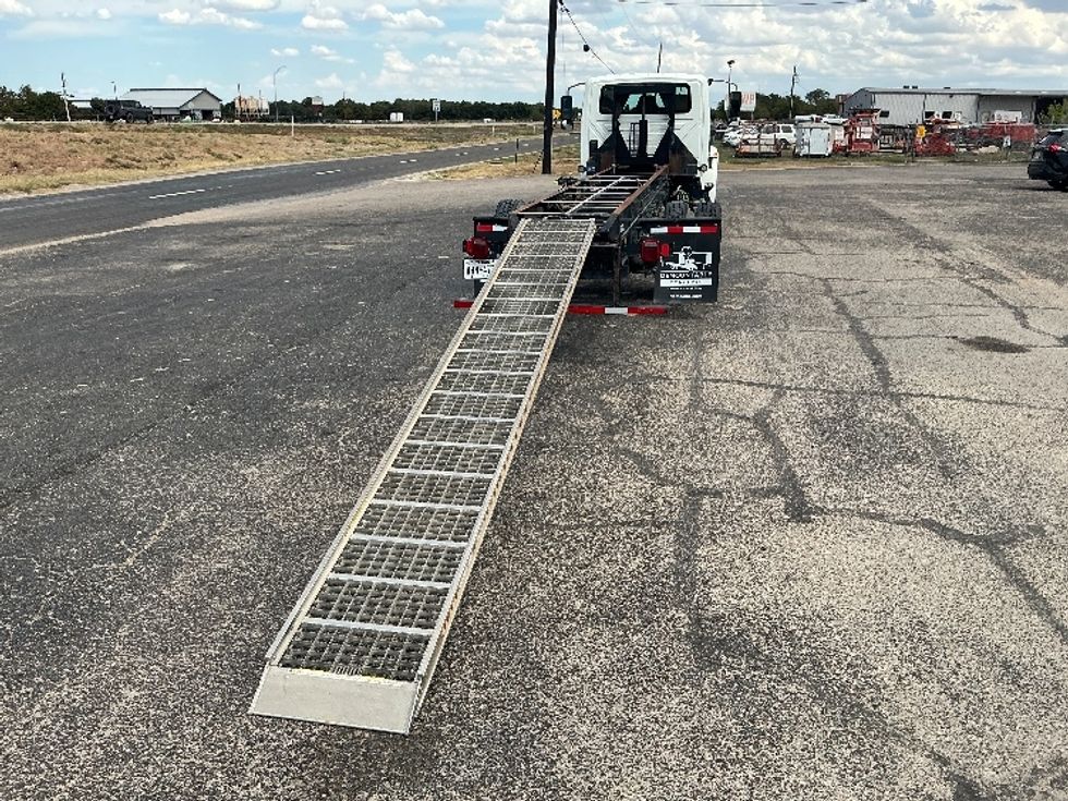 Cab and Chassis Truck-Light and Medium Duty Trucks-International-2020-MV607-Waco-TX-177,306\n\t\tmiles-$ 40,250 - Image 8