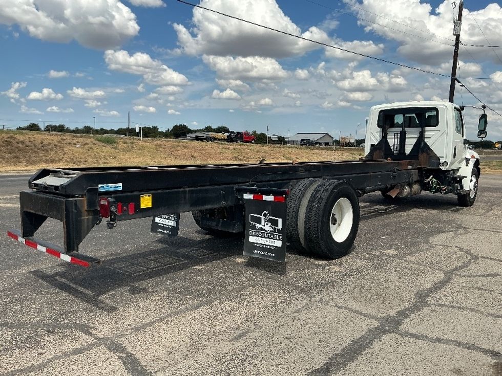 Cab and Chassis Truck-Light and Medium Duty Trucks-International-2020-MV607-Waco-TX-177,306\n\t\tmiles-$ 40,250 - Image 9