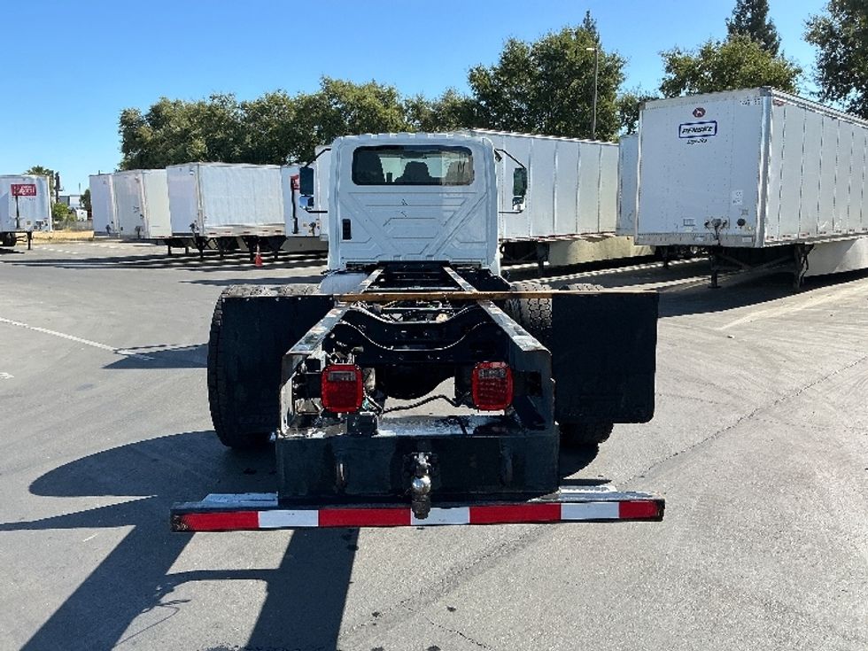 Cab and Chassis Truck-Light and Medium Duty Trucks-International-2020-MV607-West Sacramento-CA-193,423\n\t\tmiles-$ 28,000 - Image 7