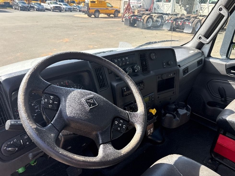 Cab and Chassis Truck-Light and Medium Duty Trucks-International-2020-MV607LP-Mebane-NC-203,758\n\t\tmiles-$ 35,000 - Image 13