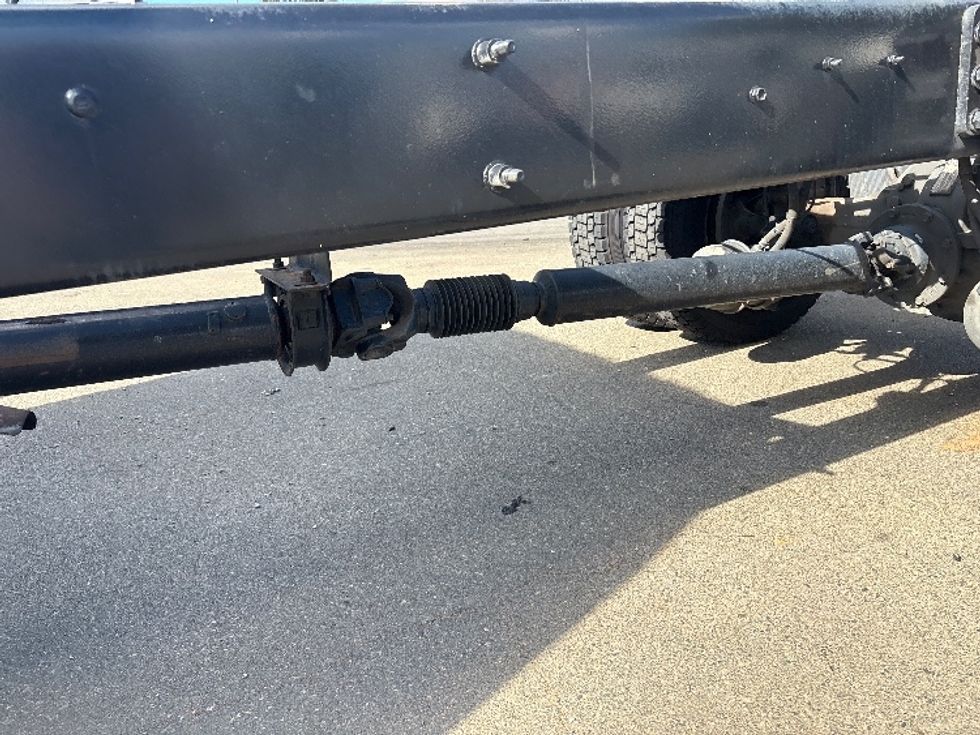 Cab and Chassis Truck-Light and Medium Duty Trucks-International-2020-MV607LP-Mebane-NC-203,758\n\t\tmiles-$ 35,000 - Image 5