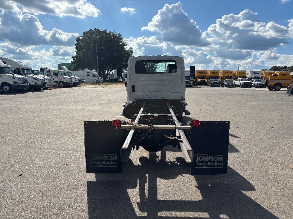 Cab and Chassis Truck-Light and Medium Duty Trucks-International-2020-MV607LP-Mebane-NC-203,758\n\t\tmiles-$ 35,000 - Image 7