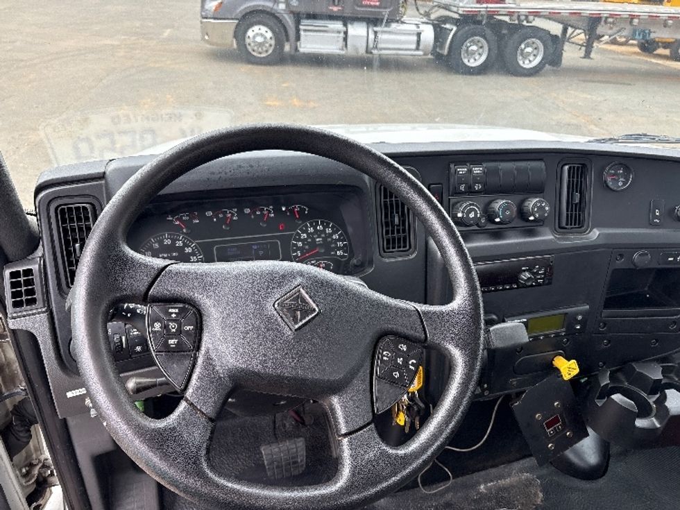 Cab and Chassis Truck-Light and Medium Duty Trucks-International-2020-MV607LP-Mebane-NC-229,339\n\t\tmiles-$ 26,250 - Image 14