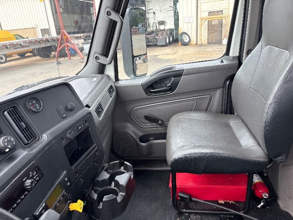 Cab and Chassis Truck-Light and Medium Duty Trucks-International-2020-MV607LP-Mebane-NC-229,339\n\t\tmiles-$ 26,250 - Image 15