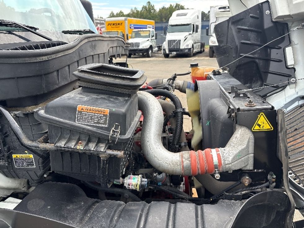 Cab and Chassis Truck-Light and Medium Duty Trucks-International-2020-MV607LP-Mebane-NC-229,339\n\t\tmiles-$ 26,250 - Image 19