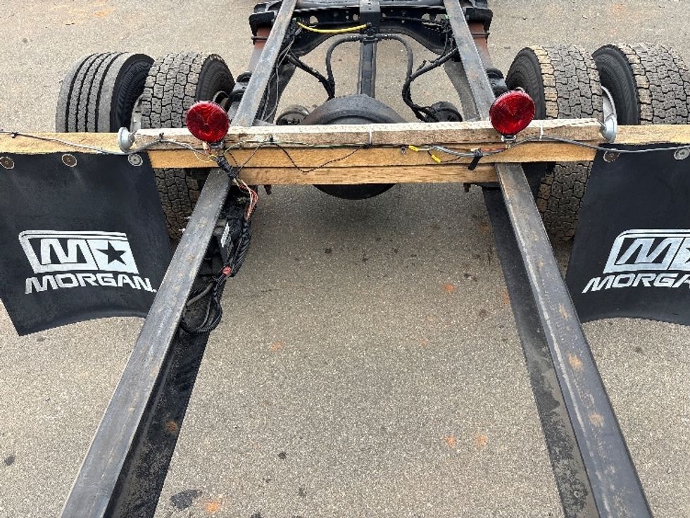 Cab and Chassis Truck-Light and Medium Duty Trucks-International-2020-MV607LP-Mebane-NC-229,339\n\t\tmiles-$ 26,250 - Image 8