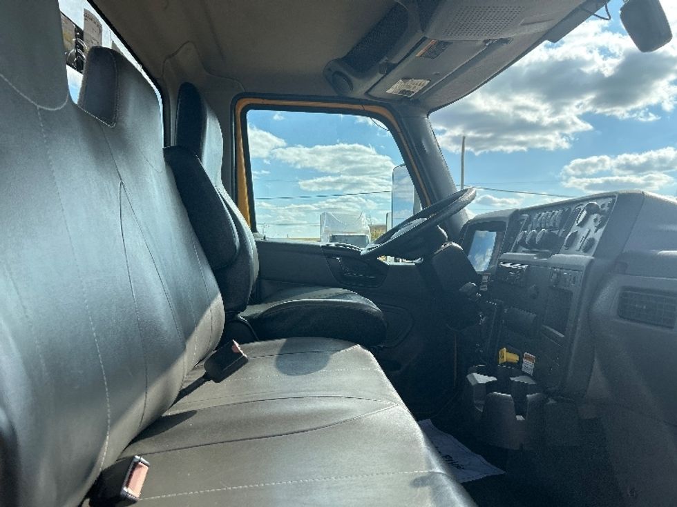 Cab and Chassis Truck-Light and Medium Duty Trucks-International-2021-MV607-Amarillo-TX-232,238\n\t\tmiles-$ 36,000 - Image 17