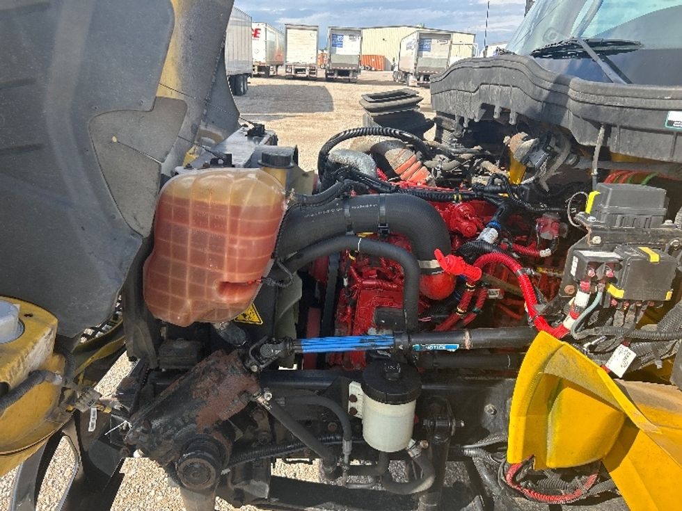 Cab and Chassis Truck-Light and Medium Duty Trucks-International-2021-MV607-Amarillo-TX-232,238\n\t\tmiles-$ 36,000 - Image 19