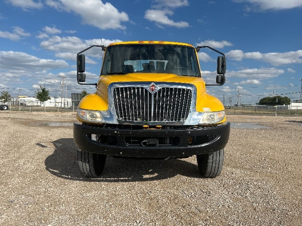 Cab and Chassis Truck-Light and Medium Duty Trucks-International-2021-MV607-Amarillo-TX-232,238\n\t\tmiles-$ 36,000 - Image 2