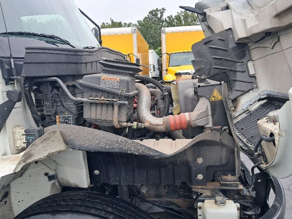 Cab and Chassis Truck-Light and Medium Duty Trucks-International-2021-MV607-Greensboro-NC-134,887\n\t\tmiles-$ 41,750 - Image 18