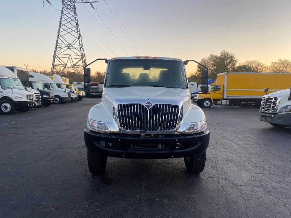 2021 International MV607 MV photo 2