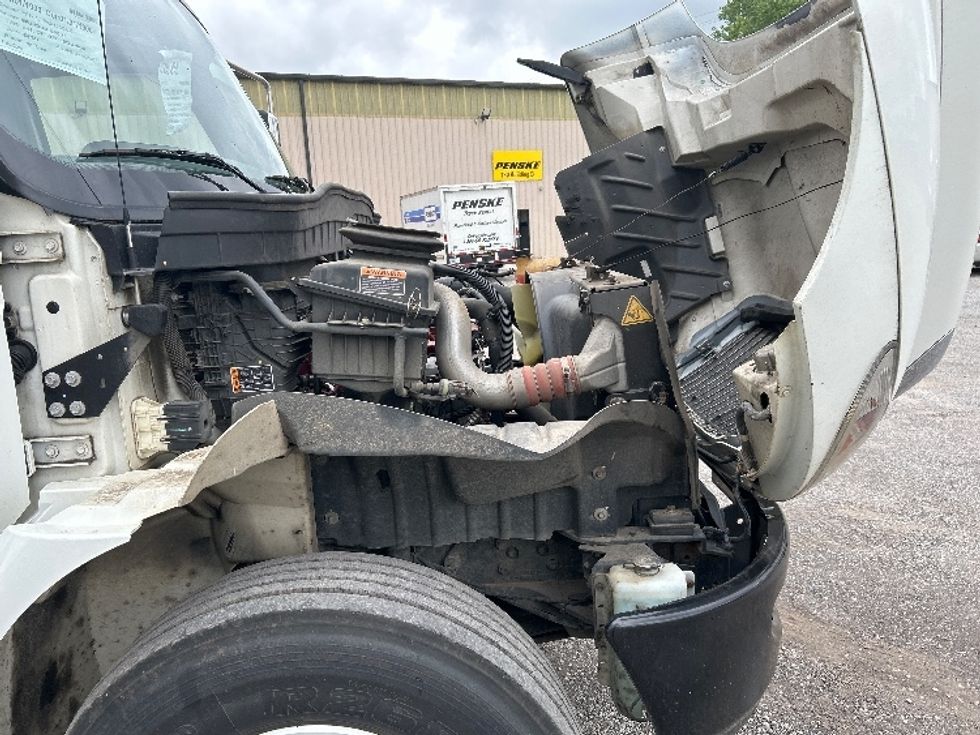 Cab and Chassis Truck-Light and Medium Duty Trucks-International-2021-MV607-Hueytown-AL-70,938\n\t\tmiles-$ 57,500 - Image 18