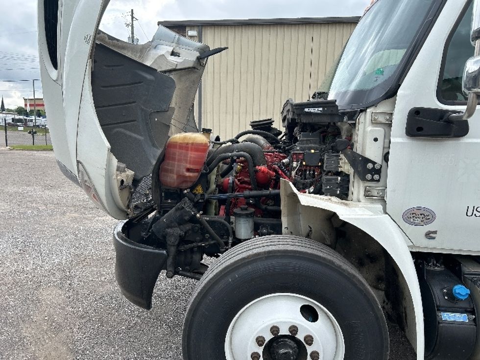 Cab and Chassis Truck-Light and Medium Duty Trucks-International-2021-MV607-Hueytown-AL-70,938\n\t\tmiles-$ 57,500 - Image 19