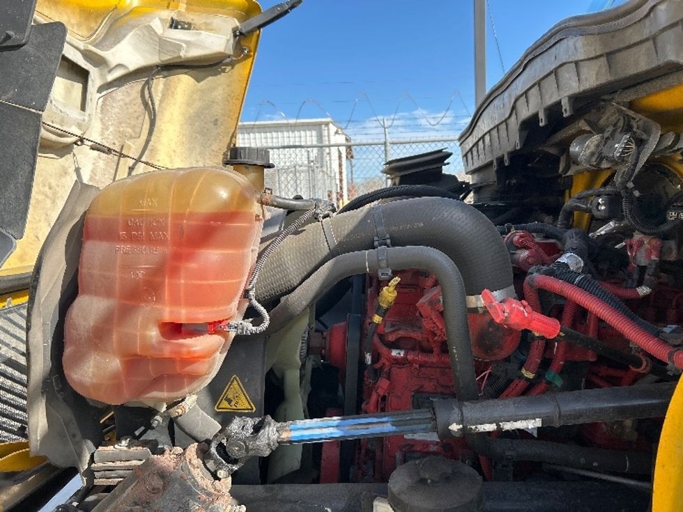 Cab and Chassis Truck-Light and Medium Duty Trucks-International-2021-MV607-Katy-TX-200,656\n\t\tmiles-$ 36,500 - Image 19