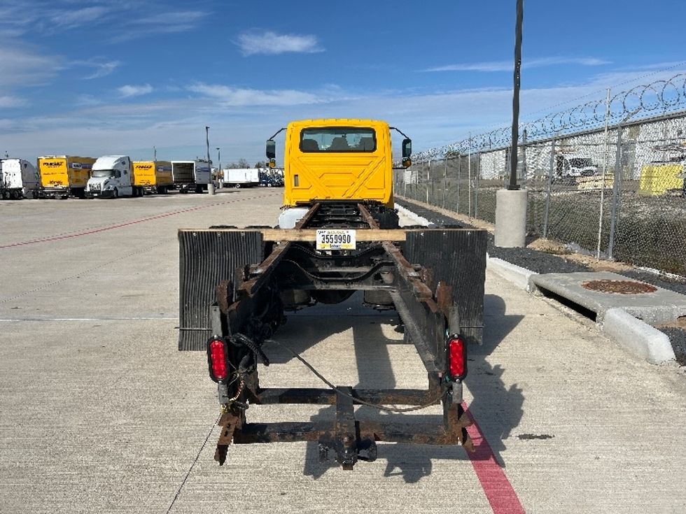 Cab and Chassis Truck-Light and Medium Duty Trucks-International-2021-MV607-Katy-TX-200,656\n\t\tmiles-$ 36,500 - Image 7