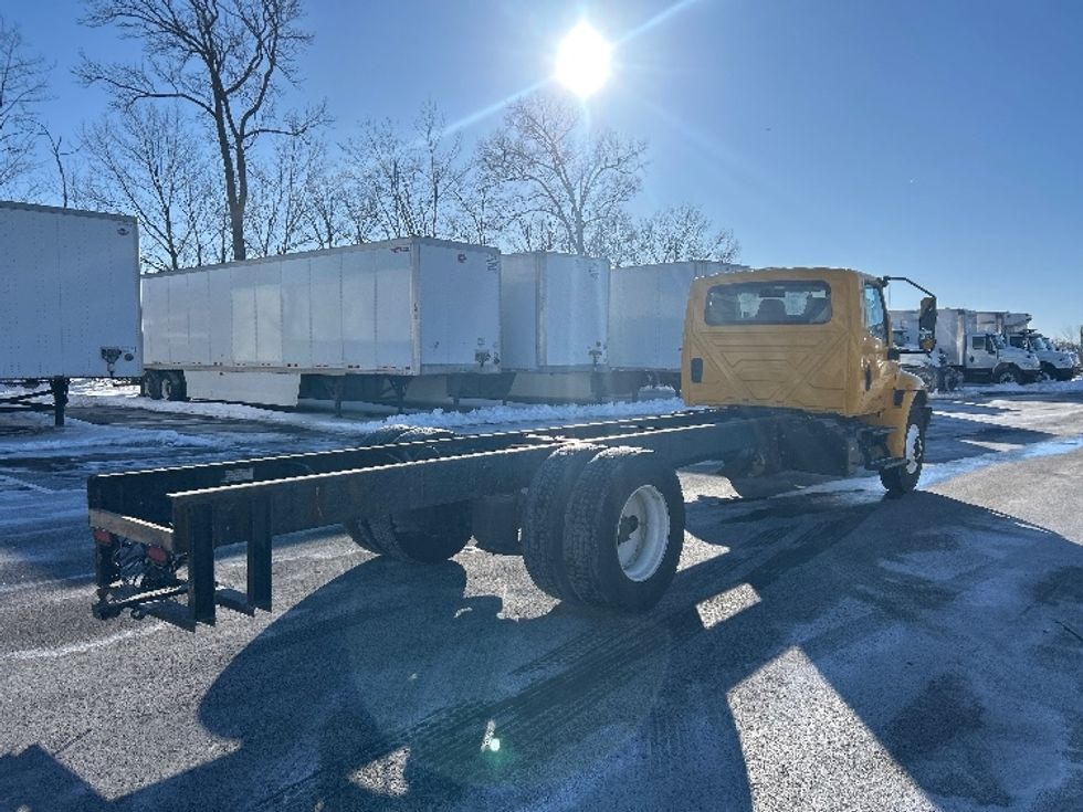 Cab and Chassis Truck-Light and Medium Duty Trucks-International-2021-MV607-Linden-NJ-159,579\n\t\tmiles-$ 36,750 - Image 13