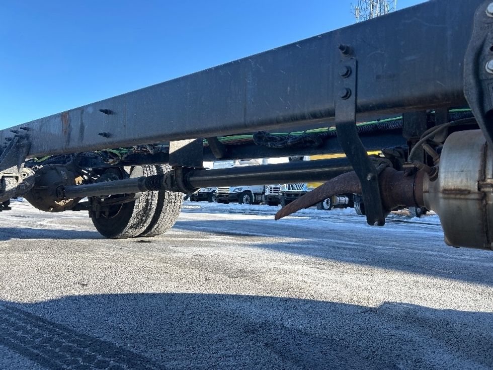 Cab and Chassis Truck-Light and Medium Duty Trucks-International-2021-MV607-Linden-NJ-159,579\n\t\tmiles-$ 36,750 - Image 14