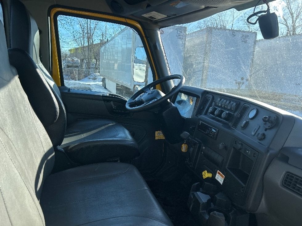 Cab and Chassis Truck-Light and Medium Duty Trucks-International-2021-MV607-Linden-NJ-159,579\n\t\tmiles-$ 36,750 - Image 22