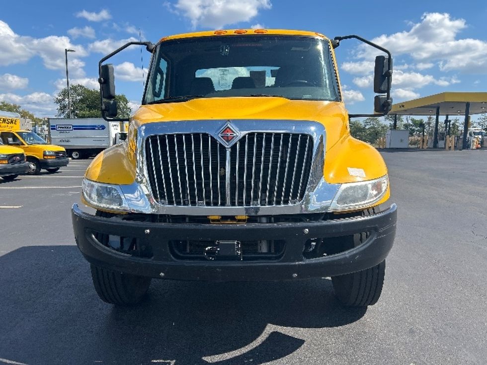 Cab and Chassis Truck-Light and Medium Duty Trucks-International-2021-MV607-Montgomery-NY-148,345\n\t\tmiles-$ 39,750 - Image 2