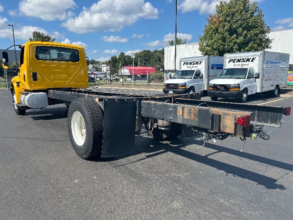 Cab and Chassis Truck-Light and Medium Duty Trucks-International-2021-MV607-Montgomery-NY-148,345\n\t\tmiles-$ 39,750 - Image 6
