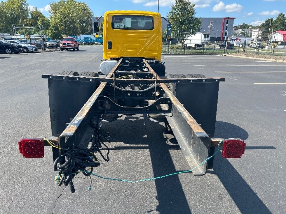 Cab and Chassis Truck-Light and Medium Duty Trucks-International-2021-MV607-Montgomery-NY-148,345\n\t\tmiles-$ 39,750 - Image 7