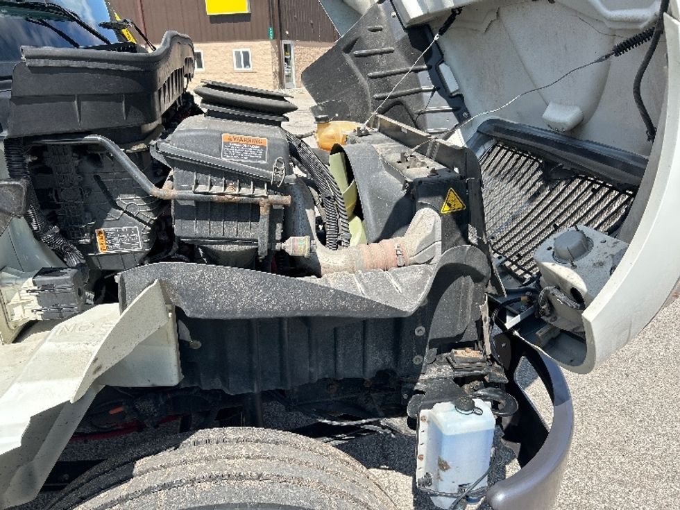 Cab and Chassis Truck-Light and Medium Duty Trucks-International-2021-MV607-Saginaw-MI-49,315\n\t\tmiles-$ 54,500 - Image 23