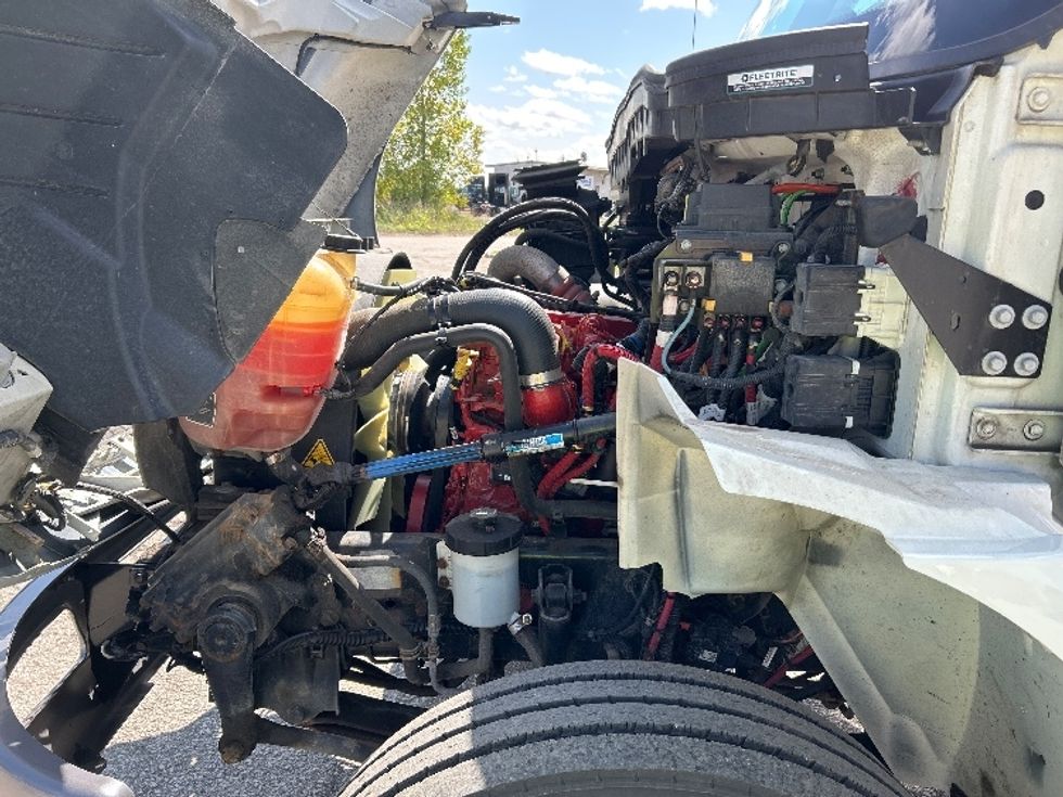 Cab and Chassis Truck-Light and Medium Duty Trucks-International-2021-MV607-Saginaw-MI-49,315\n\t\tmiles-$ 54,500 - Image 24