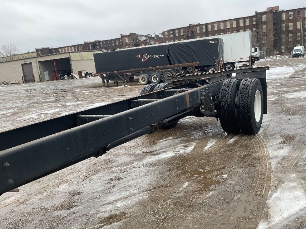 Cab and Chassis Truck-Light and Medium Duty Trucks-International-2021-MV607-South Bend-IN-218,980\n\t\tmiles-$ 35,000 - Image 23