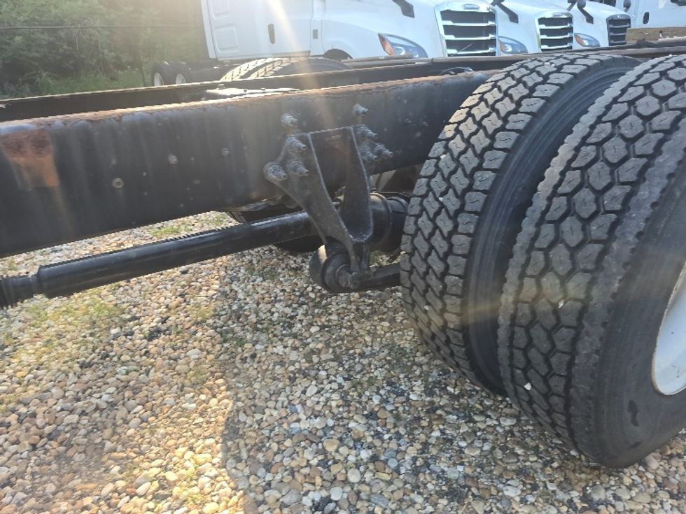 Cab and Chassis Truck-Light and Medium Duty Trucks-International-2021-MV607-Suwanee-GA-203,077\n\t\tmiles-$ 35,000 - Image 5