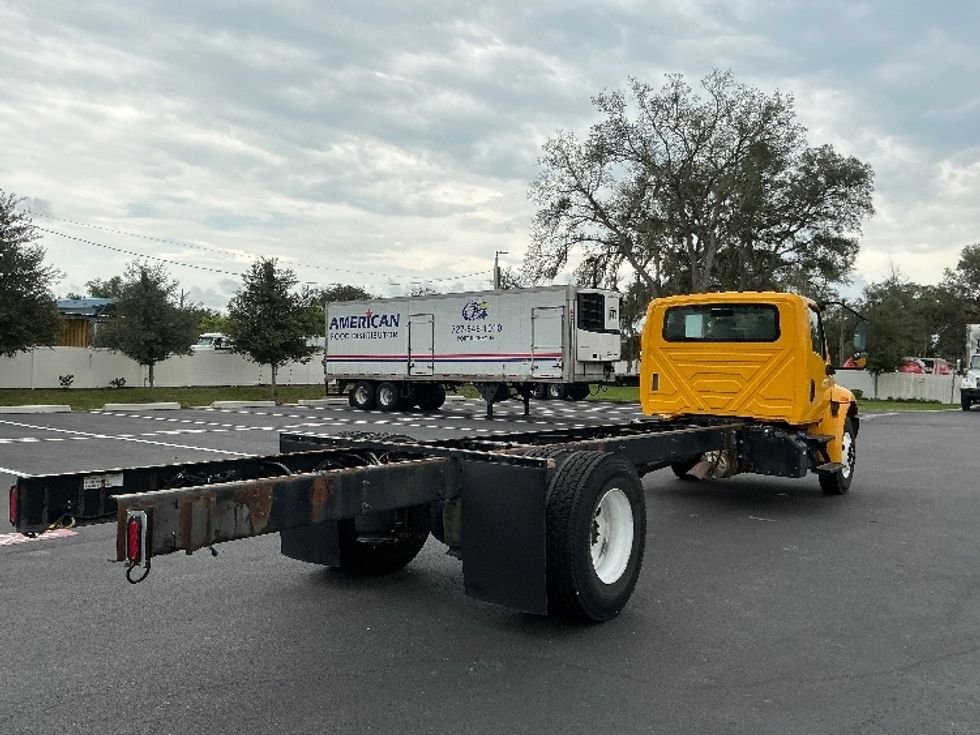 Cab and Chassis Truck-Light and Medium Duty Trucks-International-2021-MV607-Tampa-FL-207,452\n\t\tmiles-$ 30,000 - Image 8