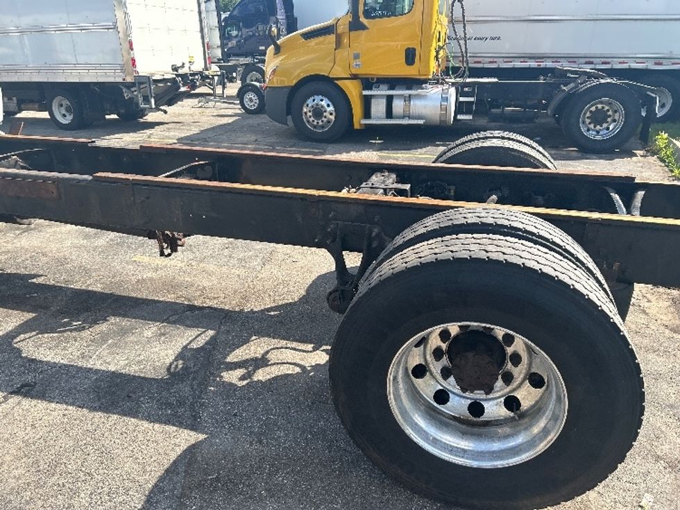 Cab and Chassis Truck-Light and Medium Duty Trucks-International-2022-MV607-Auburn-MA-252,124\n\t\tmiles-$ 27,500 - Image 23