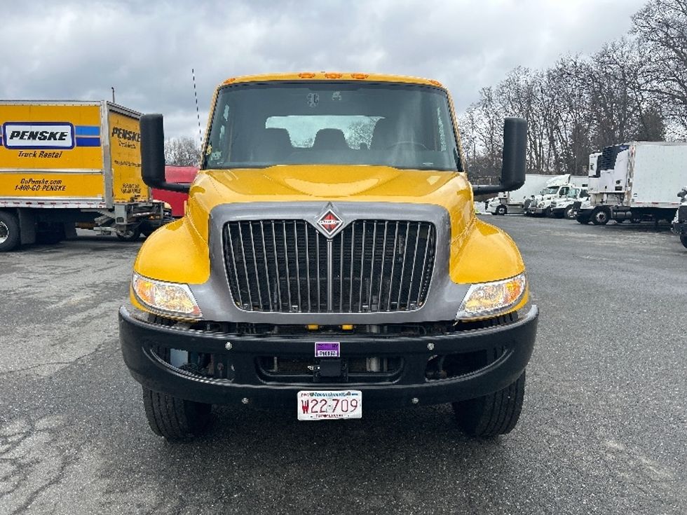 Cab and Chassis Truck-Light and Medium Duty Trucks-International-2022-MV607-Braintree-MA-128,196\n\t\tmiles-$ 45,000 - Image 2