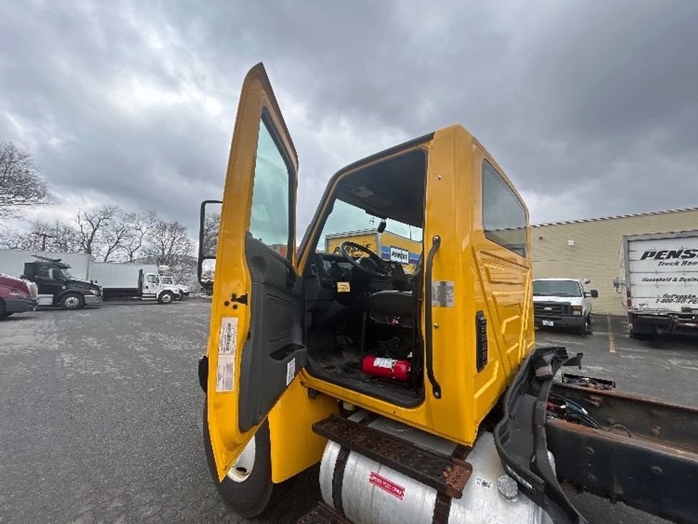 Cab and Chassis Truck-Light and Medium Duty Trucks-International-2022-MV607-Braintree-MA-128,196\n\t\tmiles-$ 45,000 - Image 9