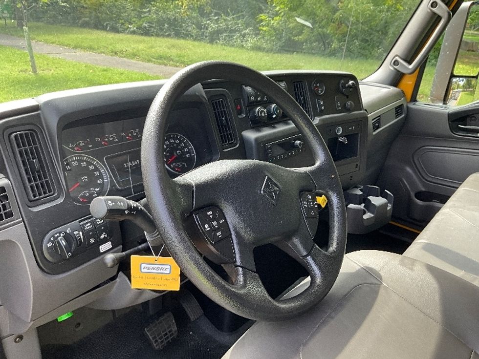 Cab and Chassis Truck-Light and Medium Duty Trucks-International-2022-MV607-Reading-PA-274,870\n\t\tmiles-$ 26,750 - Image 12