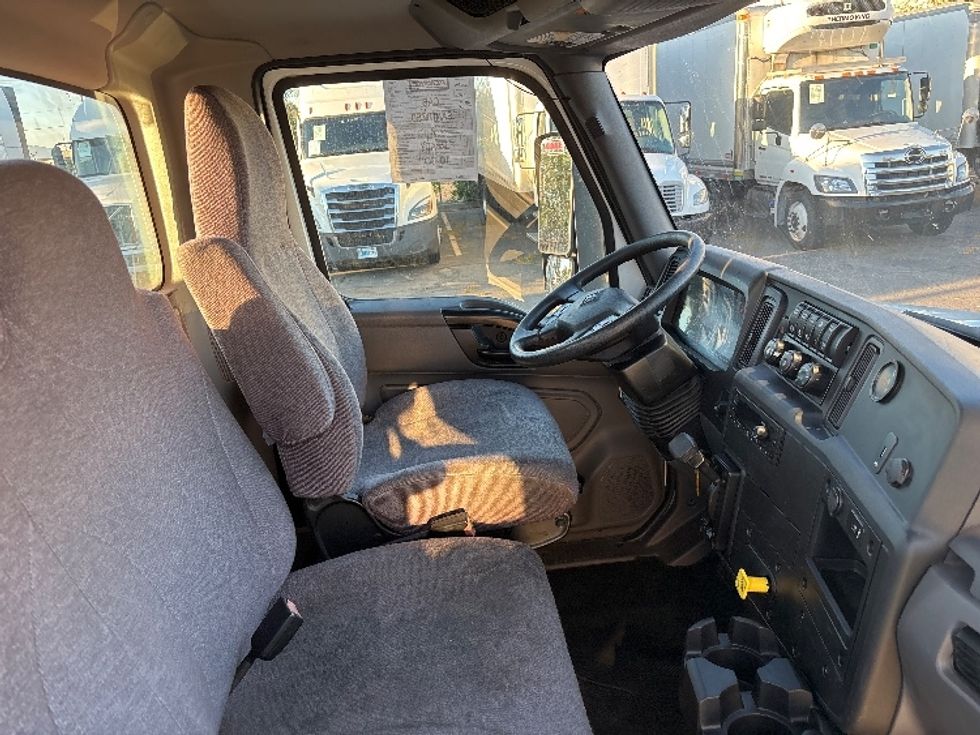 Cab and Chassis Truck-Light and Medium Duty Trucks-International-2022-MV607-Salt Lake City-UT-249,213\n\t\tmiles-$ 37,500 - Image 16