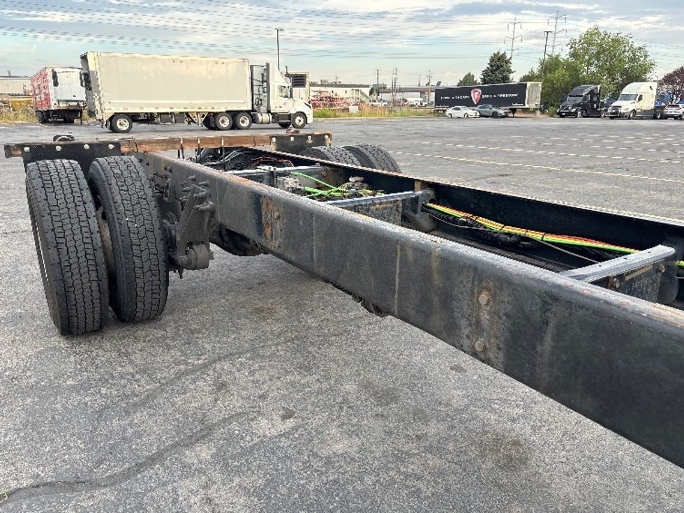Cab and Chassis Truck-Light and Medium Duty Trucks-International-2022-MV607-Salt Lake City-UT-339,182\n\t\tmiles-$ 25,500 - Image 9
