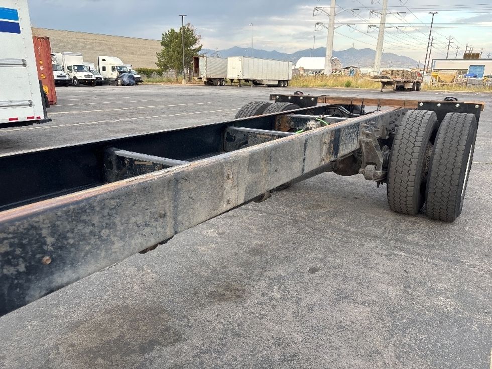 Cab and Chassis Truck-Light and Medium Duty Trucks-International-2022-MV607-Salt Lake City-UT-339,182\n\t\tmiles-$ 25,500 - Image 5