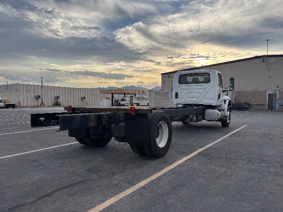 Cab and Chassis Truck-Light and Medium Duty Trucks-International-2022-MV607-Salt Lake City-UT-339,182\n\t\tmiles-$ 25,500 - Image 8
