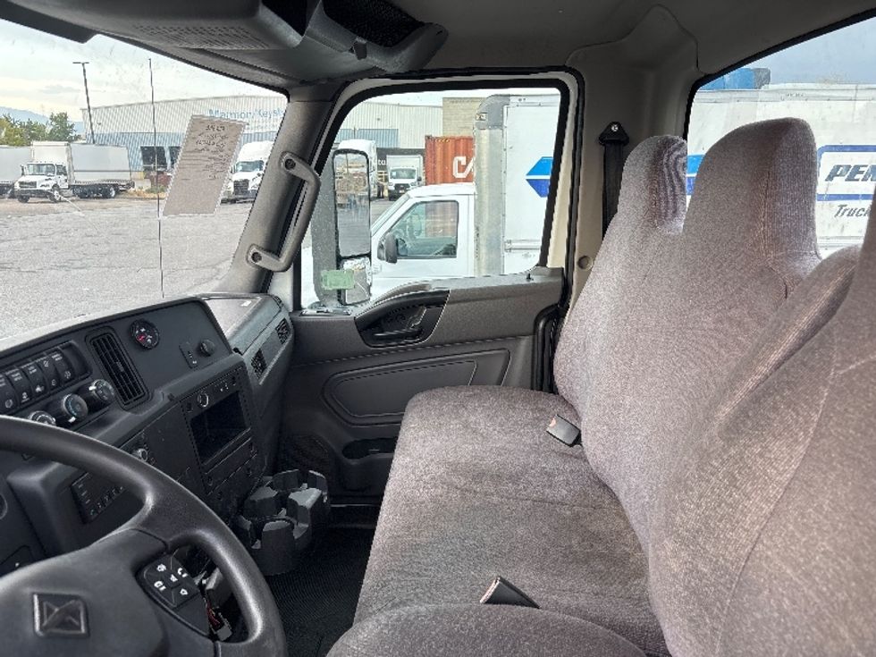 Cab and Chassis Truck-Light and Medium Duty Trucks-International-2022-MV607-Salt Lake City-UT-339,182\n\t\tmiles-$ 25,500 - Image 13