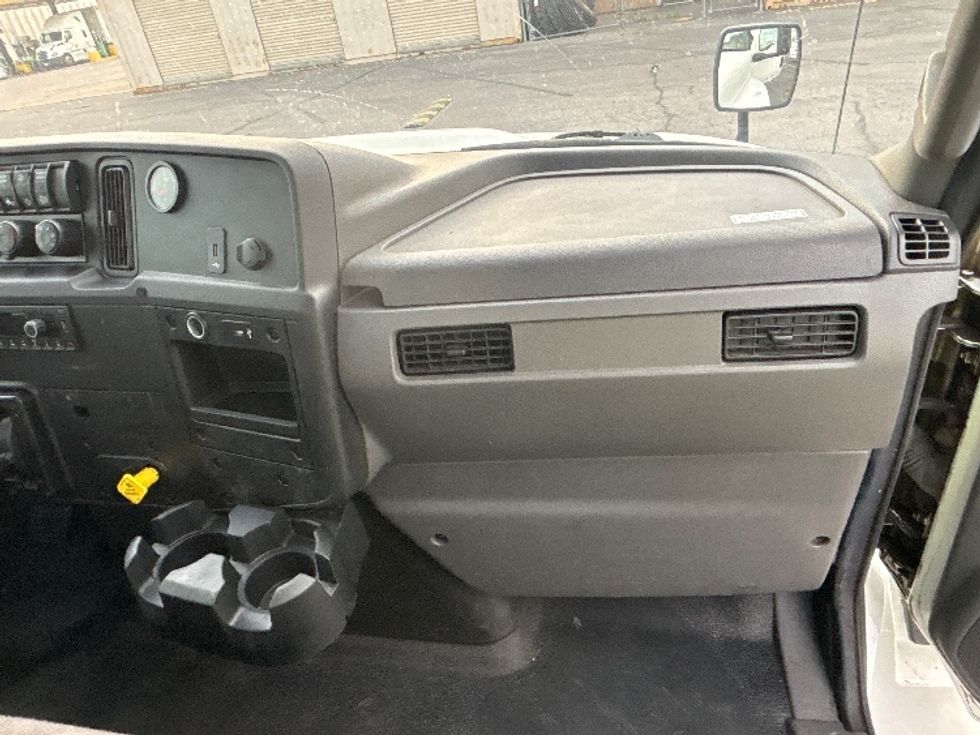 Cab and Chassis Truck-Light and Medium Duty Trucks-International-2022-MV607-Salt Lake City-UT-339,182\n\t\tmiles-$ 25,500 - Image 15