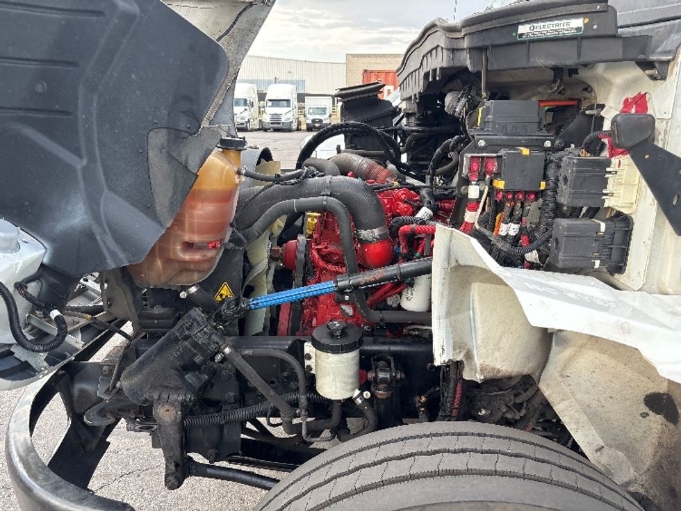 Cab and Chassis Truck-Light and Medium Duty Trucks-International-2022-MV607-Salt Lake City-UT-339,182\n\t\tmiles-$ 25,500 - Image 18